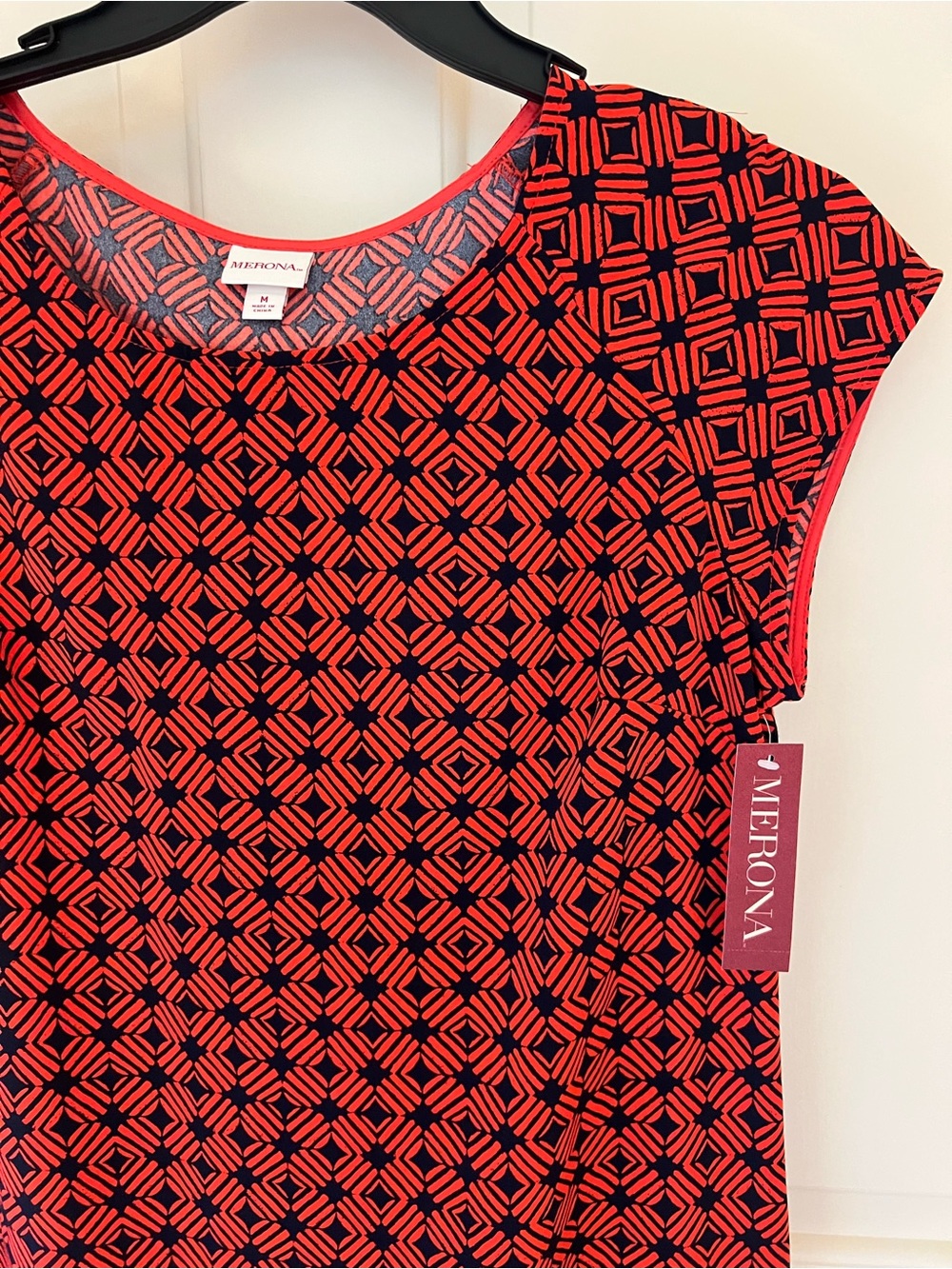 Merona Red and Black Geometric Cap-Sleeve Shift Dress Women’s Size Medium